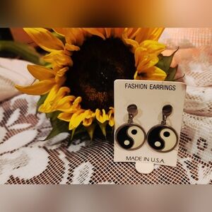 Vintage-New Old Stock From Vincent Drug Store- Old School Ying Yang Earrings ☯️✨